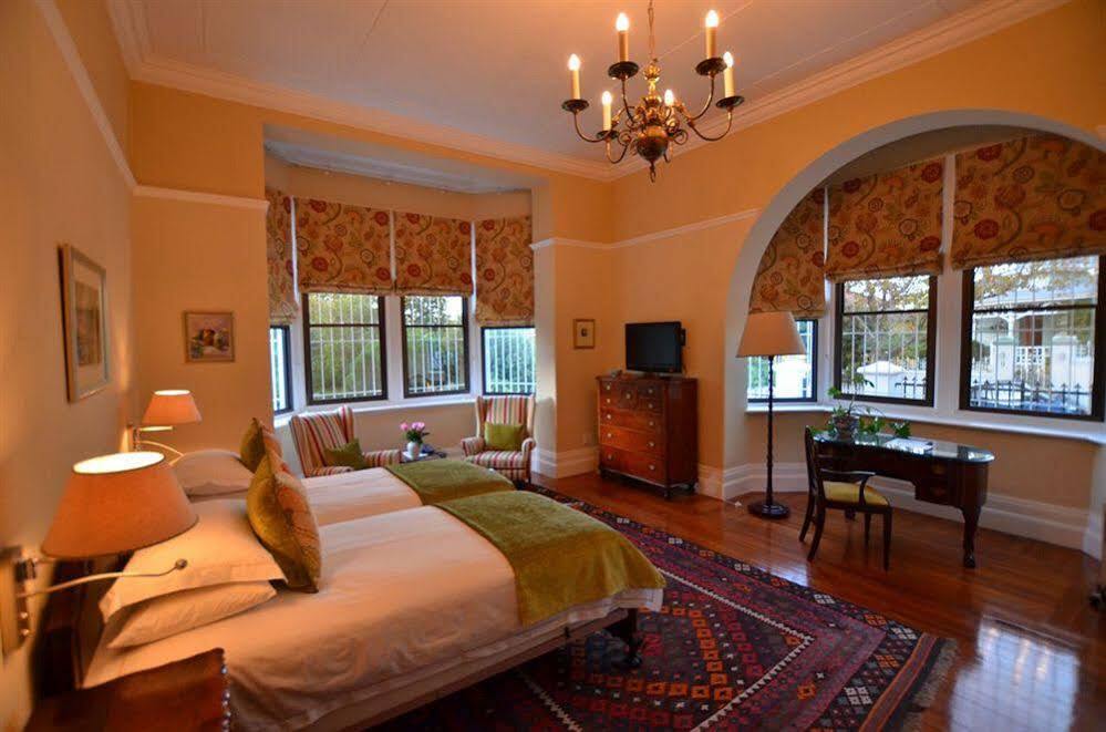 קייפטאון One Kensington Boutique Hotel מראה חיצוני תמונה